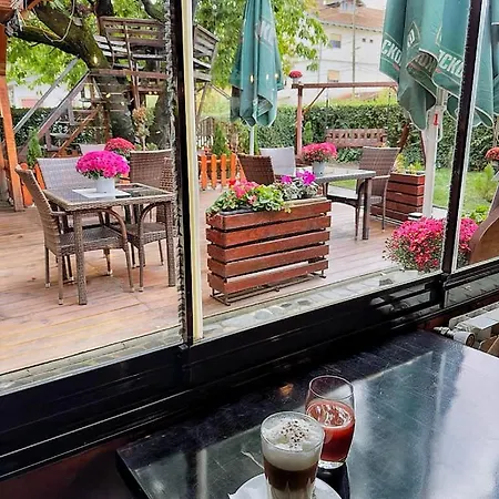 Cherry Apartment Struga